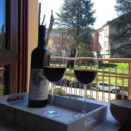 Casa Bona Daire Alba (Piedmont)
