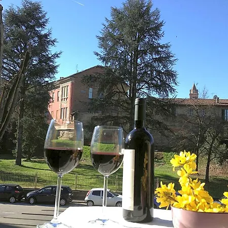 Casa Bona * Alba (Piedmont)